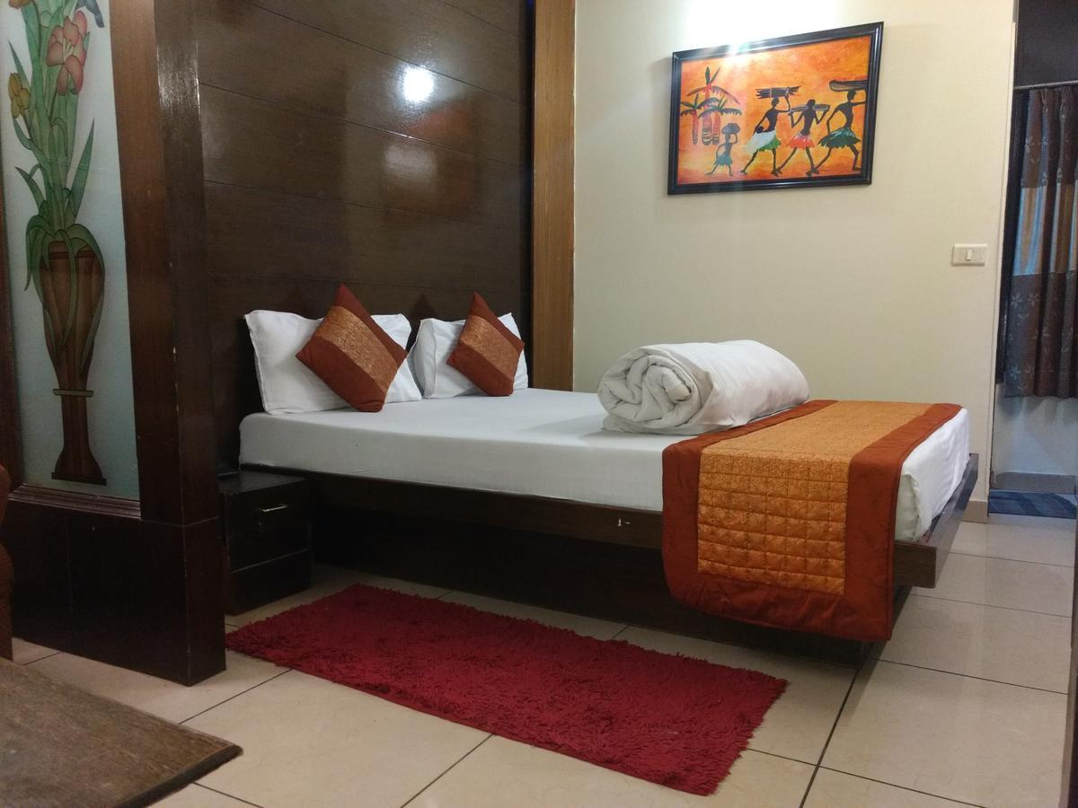 Hotel Sun Village Near New Delhi Railway Station Ngoại thất bức ảnh