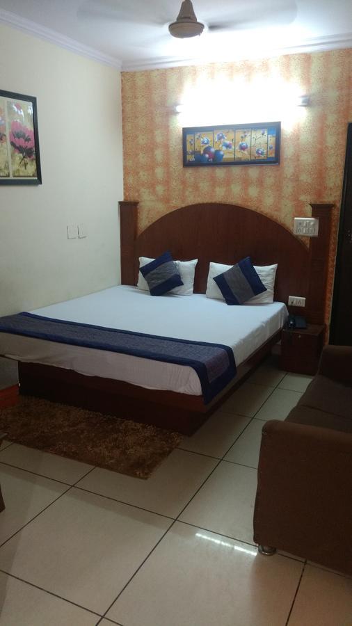 Hotel Sun Village Near New Delhi Railway Station Ngoại thất bức ảnh